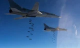 Máy bay Tu-22M thả bom ở Syria năm 2015