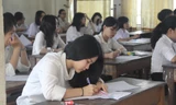 Hơn 11000 thí sinh Đà Nẵng thi môn đầu tiên trong thời tiết dịu mát