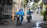 Đà Nẵng di dời cả trăm dân, Đà Lạt lái xe chưa tiêm vắc xin không được 'đi' hàng liên tỉnh