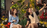 Song ca "Vì Mẹ Anh Bắt Chia Tay" với Miu Lê, Chi Pu tiết lộ đã phá vỡ nguyên tắc này