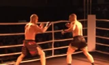 Hy hữu tình huống hai võ sỹ MMA bị hạ knock-out cùng lúc