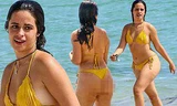 Camila Cabello lộ vóc dáng mập, bụng mỡ và da sần sùi khi diện bikini ở biển