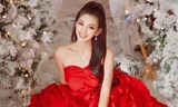 Người đẹp Thanh Tú khoe nhan sắc ‘kẹo ngọt’ trong ngày Giáng sinh