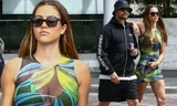 Bạn gái kém 18 tuổi của 'trai hư' Scott Disick mặc váy trong suốt 