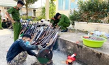 Lâm Đồng tiêu hủy hàng trăm vũ khí, vật liệu nổ