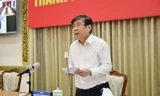 Chủ tịch TPHCM: 'Nhiệm vụ chính hiện nay là giảm F0, số ca tử vong’