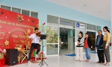 Mang âm nhạc đến bệnh viện ở Nha Trang