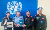 Ba sĩ quan Công an Việt Nam nhận bằng khen từ Tư lệnh Cảnh sát Phái bộ Liên Hợp Quốc tại Nam Sudan 
