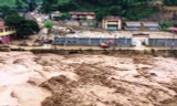 Miền Trung tiếp tục mưa to, cấp tốc ứng phó với lũ quét, sạt lở đất