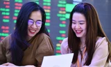 Chứng khoán lập kỷ lục mới 