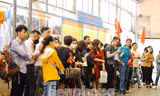 Gần nửa triệu lao động nộp hồ sơ hưởng trợ cấp thất nghiệp 