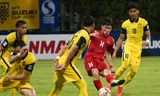 Trang chủ AFF Cup: Hoàng Đức thống trị tuyến giữa, ghi bàn cho vui