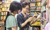 Hiệu sách lâu đời phố Đinh Lễ - chốn dừng chân yên tĩnh, điểm check in yêu thích của giới trẻ Hà Nội