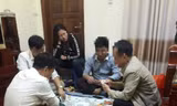 Bản tin 8H: Phó chủ tịch xã Long Châu nói gì về hình ảnh nghi đánh bài ăn tiền?