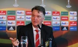 Van Gaal chia sẻ muốn tới Anh vì yêu không khí và sự cuồng nhiệt của CĐV. Ảnh: Reuters.
