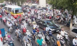 Lượng phương tiện tại Hà Nội đang gia tăng tự nhiên và gây ùn tắc giao thông