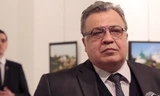 Đại sứ Nga Andrey Karlov tại buổi triển lãm ảnh ở Ankara.
