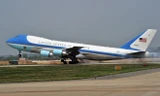 Bản tin 8H: Ông Trump muốn hủy hợp đồng chuyên cơ Air Force One