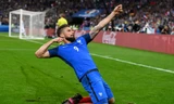 Giroud đang khẳng định vị thế của mình trên hàng công ĐT Pháp