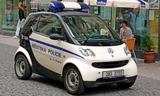 Những xe cảnh sát chậm nhất thế giới