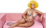 Nicki Minaj gây bão Instagram với hình ảnh bà bầu sang chảnh, thu về hơn 20 triệu like