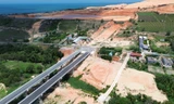 Đường ven biển ngàn tỷ ở Bình Thuận tiếp tục gia hạn thêm 1 năm... vì mỏ titan