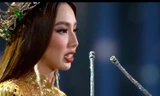 Thùy Tiên nói 4 thứ tiếng trước khi kết thúc nhiệm kỳ Hoa hậu Hòa bình