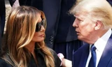 Vì sao bà Melania vắng mặt trong ảnh Giáng sinh nhà ông Trump?