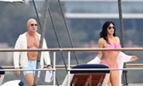 Bạn gái diện bikini cùng tỷ phú Jeff Bezos trên siêu du thuyền 500 triệu USD 