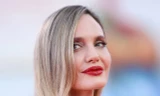 Angelina Jolie - đen tình, đỏ nghiệp