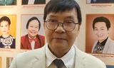 NSND Thanh Điền nhận danh hiệu NSND thay vợ: 'Cứ nhắc đến Thanh Kim Huệ là không thể nói được' 