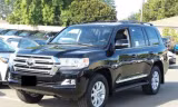 Gần như không có mẫu xe Land Cruiser nhập khẩu mới về Việt Nam.