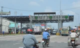 Xe qua trạm BOT Cần Thơ – Phụng Hiệp.