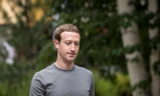 Mark Zuckerberg đang đối mặt với nhiều thử thách cùng Facebook.