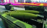 Tên lửa mới của Triều Tiên trong lễ duyệt binh. Ảnh: Chosun.