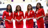 Các nữ tiếp viên Air Asia. Ảnh minh họa: Facebook.