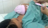 Bản tin 20H: Một gia đình không đồng ý đổi lại con bị nhầm 6 năm trước