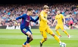 Barca đang làm mọi cách để có được Griezmann (vàng). Ảnh: Getty Images.