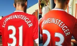 Các CĐV lỡ mua áo số 23 in tên Schweinsteiger sẽ được đền bù.