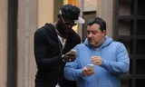 Siêu cò Raiola và Balotelli.