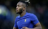 Michy Batshuayi trong màu áo Chelsea.