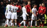 Cả M.U và PSG đều sẽ phải nhận án phạt từ UEFA.
