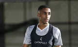 Hậu vệ Khalifa Al Hammadi của U23 UAE.