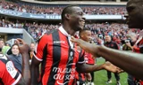 Liverpool từng rất biệt đãi Balotelli.