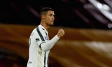 Cristiano Ronaldo lập cú đúp "giải cứu" Juventus.