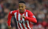 HLV Van Gaal rất xem trọng Nathaniel Clyne.