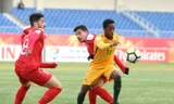 Ahmad Al Ahmad (trái) quyết tâm cùng U23 Syria đánh bại U23 Việt Nam.