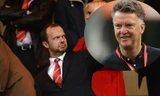 Ed Woodward vẫn rất tin tưởng Van Gaal.
