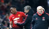 Anthony Martial vắng mặt ở trận gặp Burnley vì chấn thương.