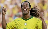Ronaldinho sẽ sang Việt Nam vào tháng 4 tới.